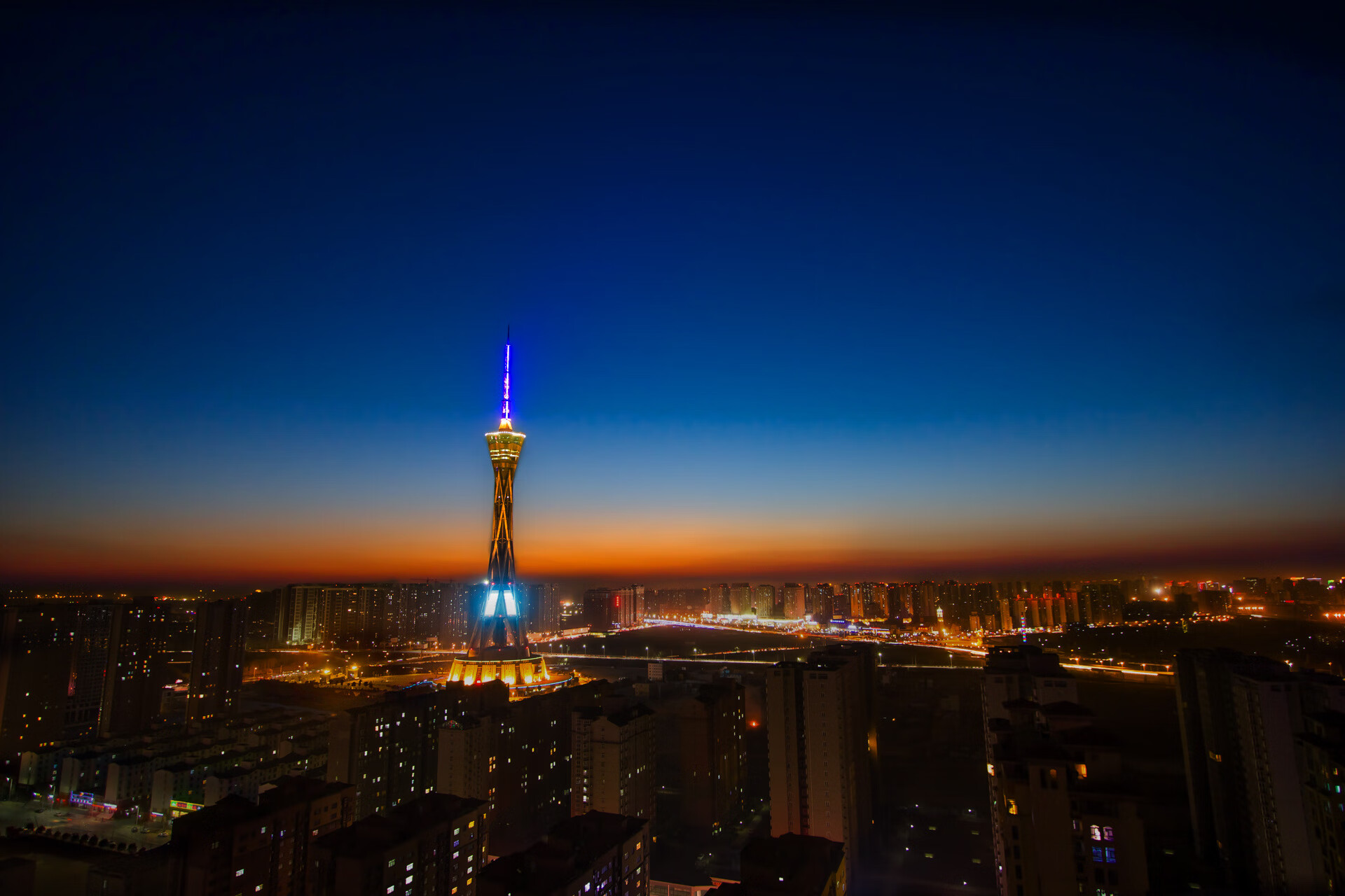爱游戏赛事中心-西甲球员伤停潮带来挑战，球队应变能力受检验，西甲失球