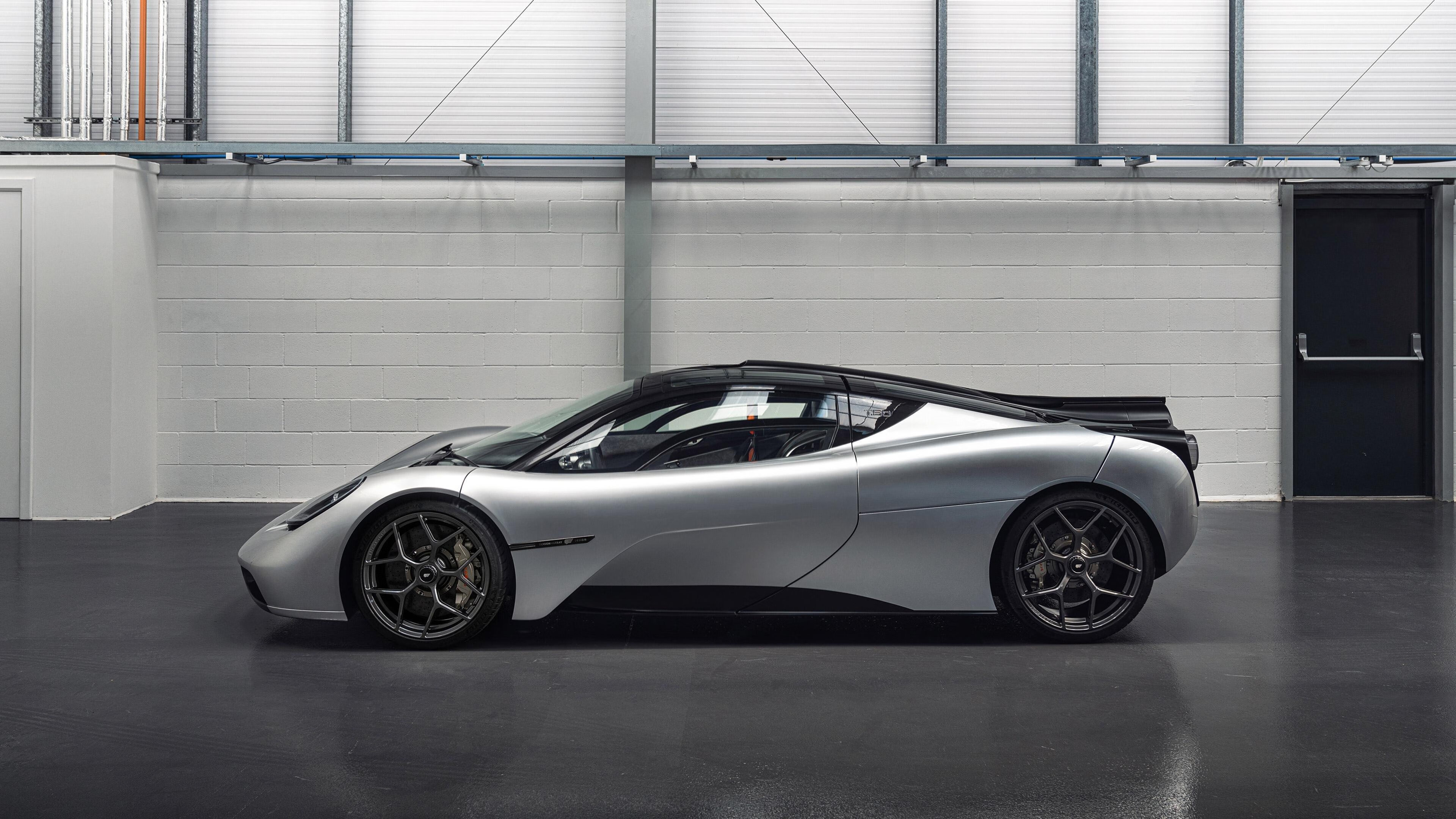 五大联赛是否将球员横向跑位质量列入战术考核重点,五大联赛跑动距离